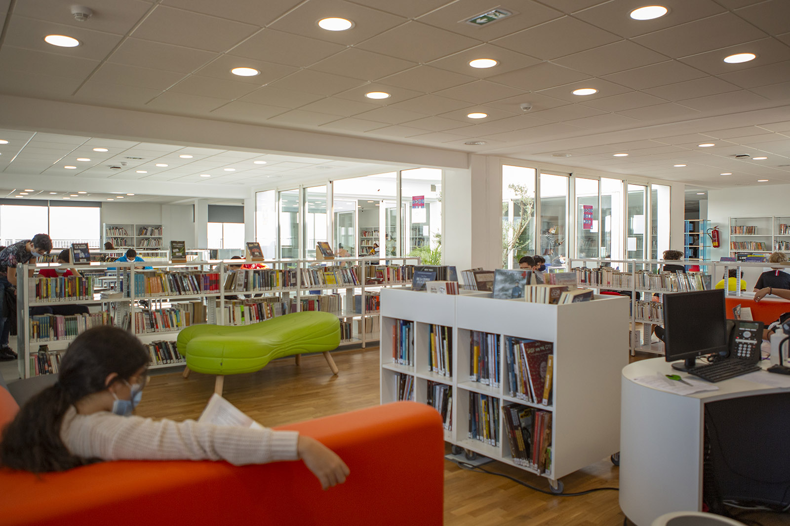 mediatheque-M